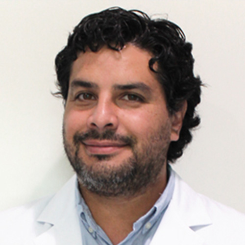 Dr. Carlos Agüero